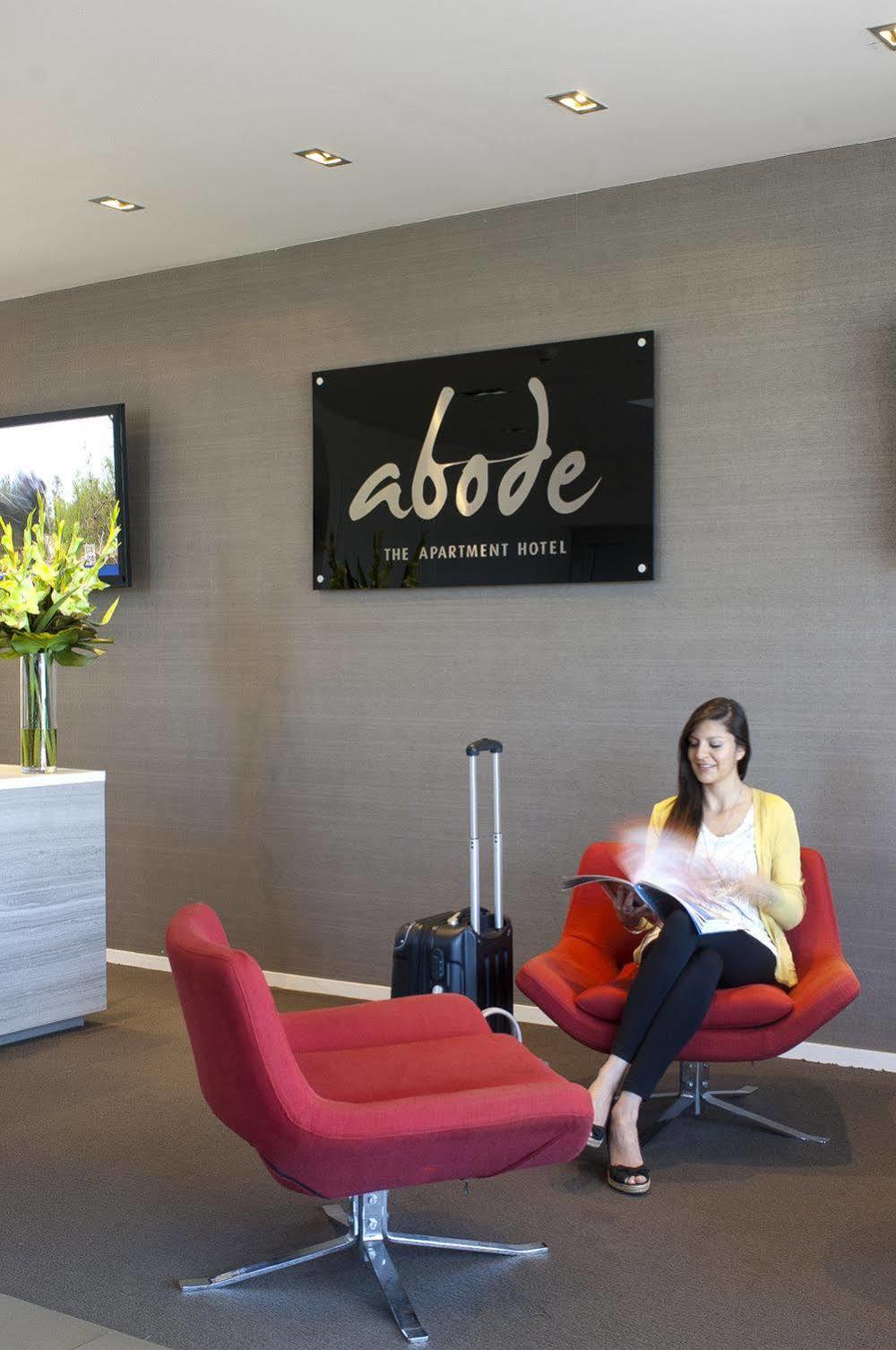 Abode Gungahlin Aparthotel Canberra Exterior foto