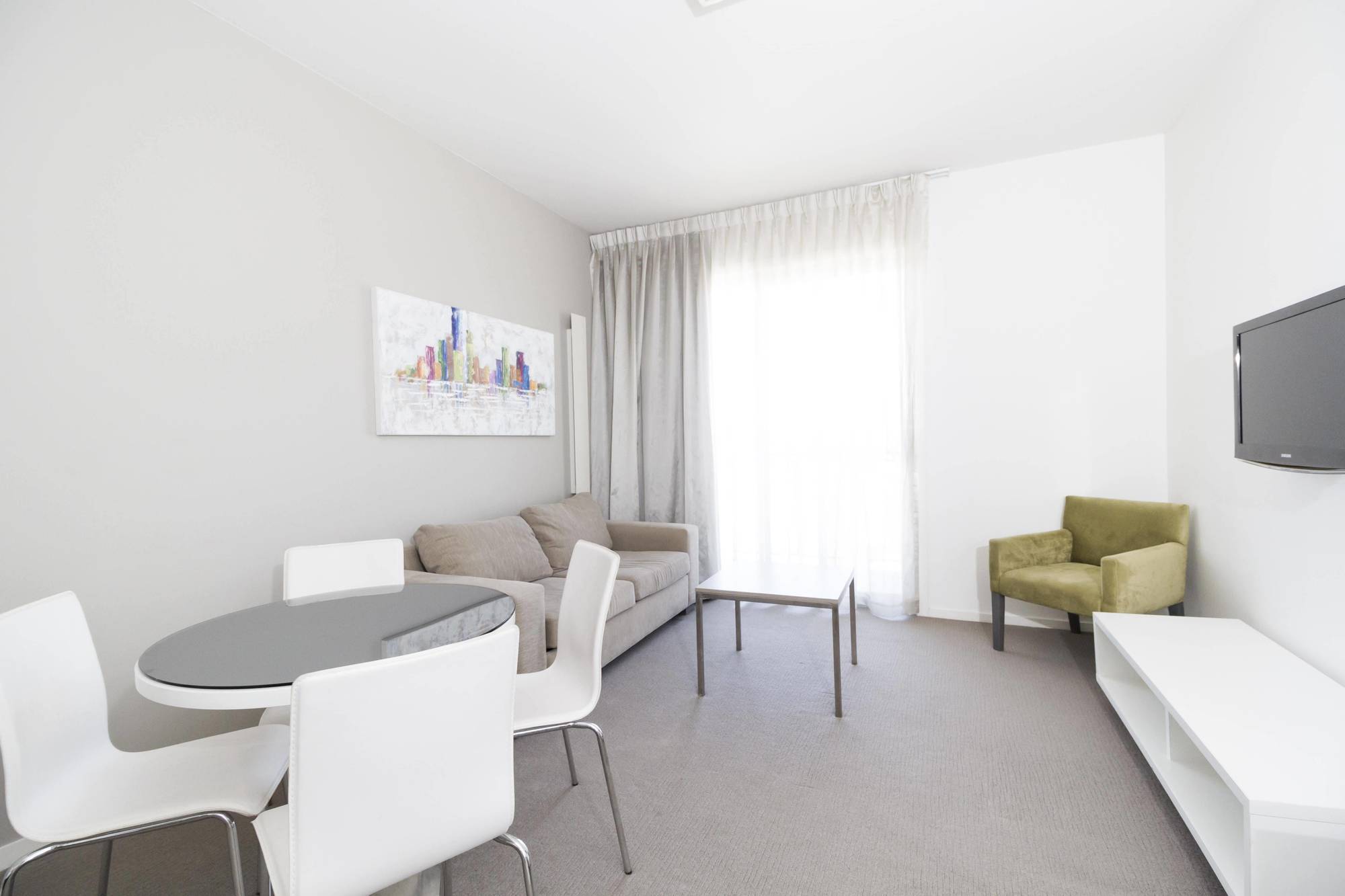 Abode Gungahlin Aparthotel Canberra Exterior foto